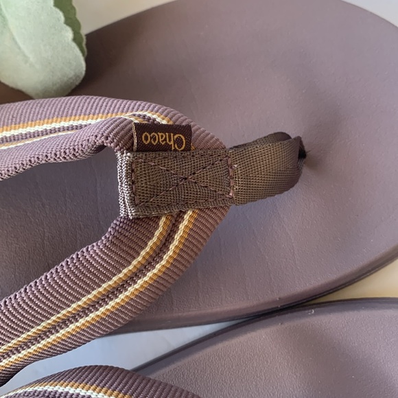 Chacos Chillos Flip Sandals Women’s in Purple - Picture 3 of 8